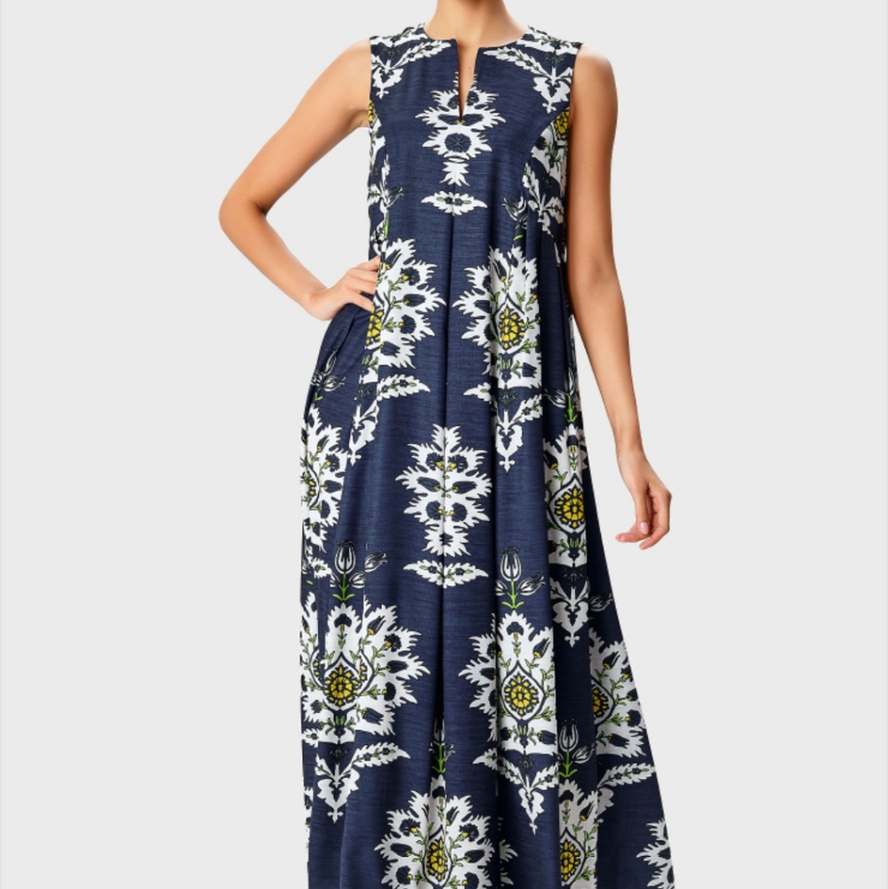Graphic Floral Crepe Release Pleat Shift Dress